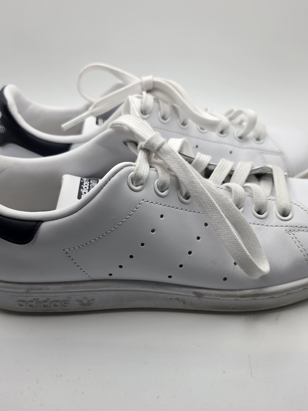 Adidas Stan Smith Cloud White Navy Blue Women's Sze 7 US Athletic Sneakers Shoes